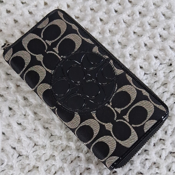 Coach Handbags - Coach Black and Gray Signature Wallet